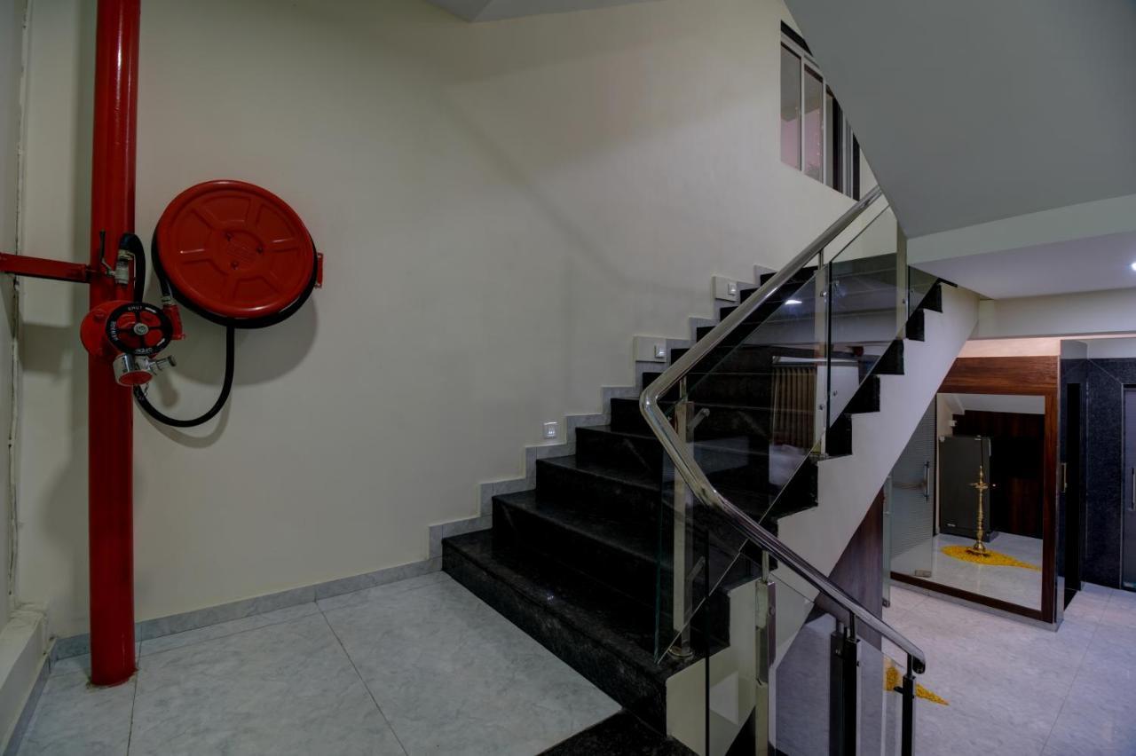 Hotel Mourya Residency Navi Mumbai Luaran gambar